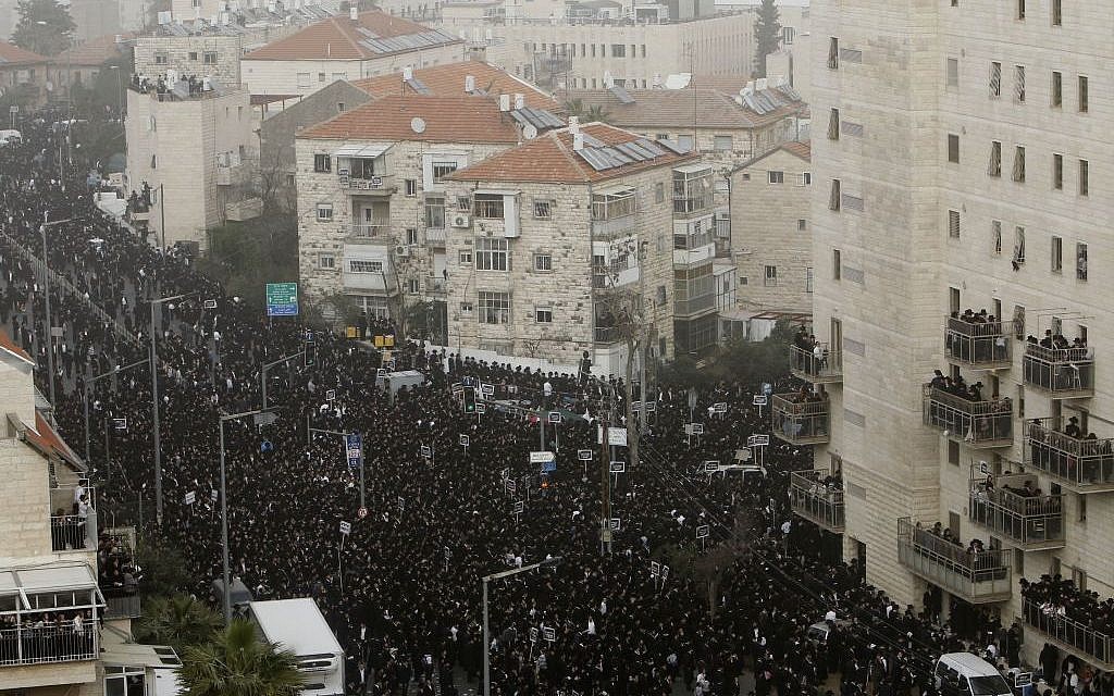 Hundreds of thousands of ultra-Orthodox Israelis attend a massive protest in Jerusalem, Sunday, March 2, 2014 (photo credit: Miriam Alster/Flash90)