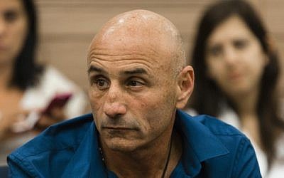 MK Ofer Shelah (Yesh Atid) seen during the Foreign Affairs and Defense Committee meeting at the Knesset, during the committee's vote on a new chairman, on Monday, May 12, 2014. (Flash90)