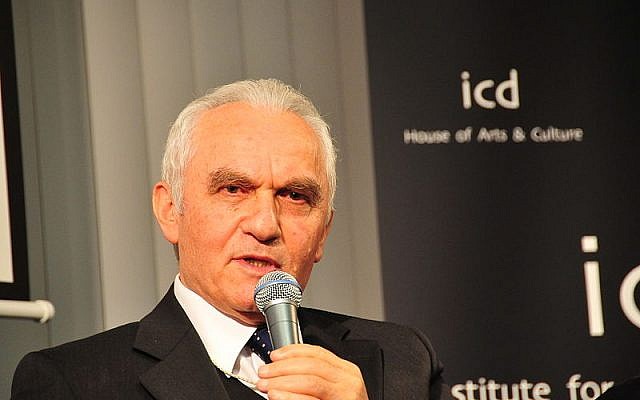 Former Turkish foreign minister Yasar Yakis (photo credit: Cultural Diplomacy / Wikimedia Commons)