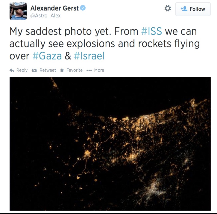 The tweet sent out from outer space by Alexander Gerst (Screenshot)
