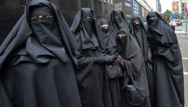 Dutch ban on burqas in public places takes effect | The Times of Israel