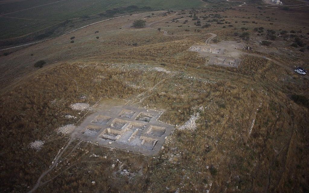 An aerial view of Tel Burna, a Canaanite and Israelite site near modern day Kiryat Gat. (photo courtesy Skyview)