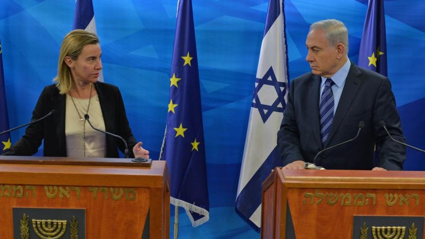 Prime Minister Benjamin Netanyahu (R) and the High Representative of the European Union for Foreign Affairs and Security Policy Federica Mogherini (L) in Jerusalem on November 7, 2014 (Photo credit: Kobi Gideon/GPO) 
