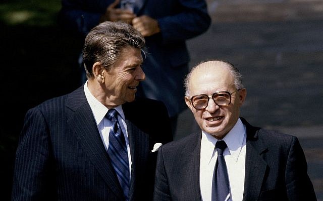 Illustrative: US president Ronald Reagan, left, and Israeli prime minister Menachem Begin, 1981. (photo credit: AP)