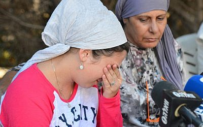 Family of Netanel Arami, who was a window cleaner and fell to his death from a building's 11th floor, holds a press conference on September 30, 2014. (photo credit: Flash90)