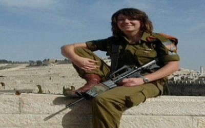 Gill Rosenberg in IDF uniform (screen capture: Channel 2)