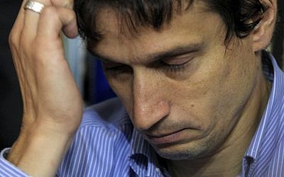Argentine Diego Lagomarsino gestures during a press conference in Buenos Aires, on January 28, 2015.(photo credit: AFP PHOTO / ALEJANDRO PAGNI)