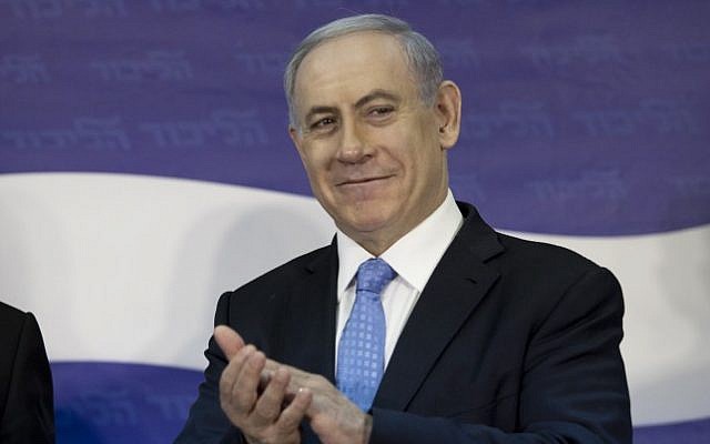 Prime Minister Benjamin Netanyahu at a press conference in Tel Aviv, January 1, 2015 (Amir Levy/Flash90)