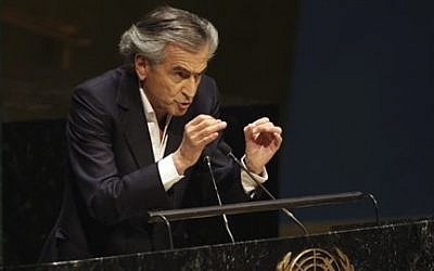 French Jewish philosopher Bernard-Henri Levy addresses a special session of the United Nations General Assembly on anti-Semitism, Thursday, January 22, 2015 (photo credit: AP/Richard Drew)