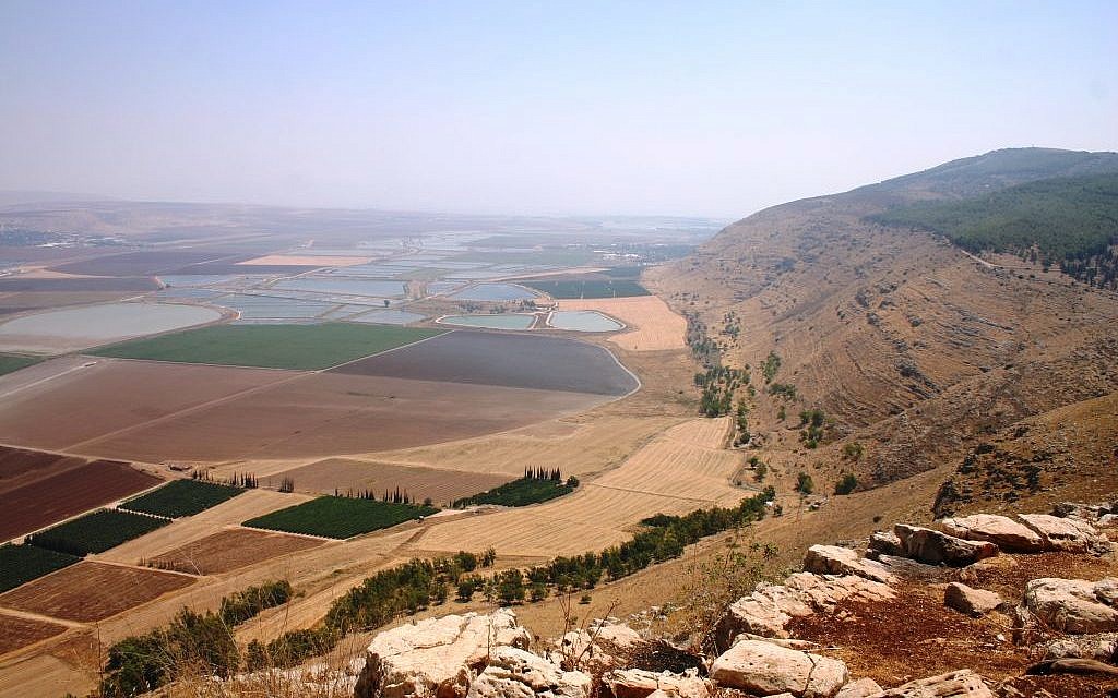 The view from the Mt. Shaul Biblical Trail (photo credit: Shmuel Bar-Am)