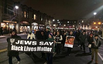 On Tues., Dec. 15, more than 300 Jewish activists in Boston marched for the Black Lives Matter movement, including members of Jewish Voice for Peace (photo credit: Ignacio Laguarda/Wicked Local)