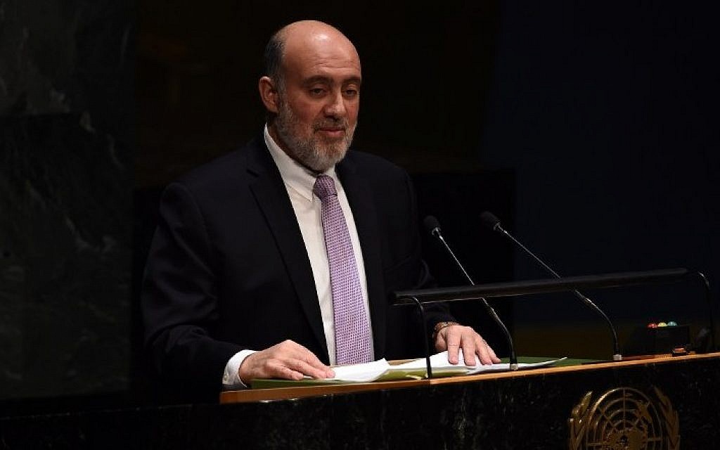 Israeli Ambassador to the United Nations Ron Prosor speaks at the UN headquarters in New York on January 22, 2015, during an informal meeting of the plenary of the General Assembly to address concerns of a rise in anti-Semitic violence worldwide. (photo credit: AFP PHOTO/JEWEL SAMAD)