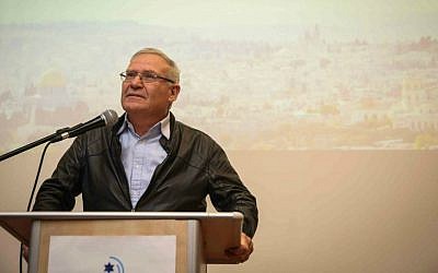 Amos Yadlin at a conference in Jerusalem, February 22, 2015. (Hadas Parush/Flash90)