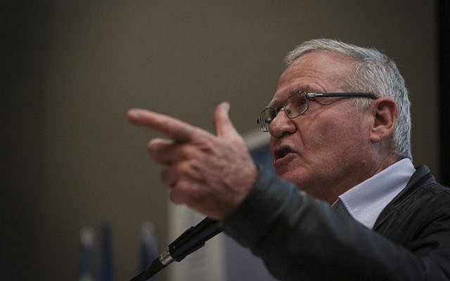 Former Military Intelligence chief Amos Yadlin speaks at an event in Jerusalem on February 22, 2015. (Hadas Parush/Flash90)