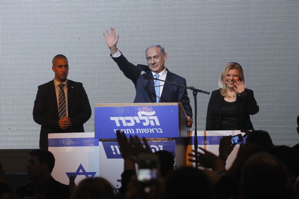 Prime Minister Benjamin Netanyahu hails victory in a speech at Likud campaign headquarters early in the morning of March 18, 2015 (Photo credit: Miriam Alster/FLASH90)