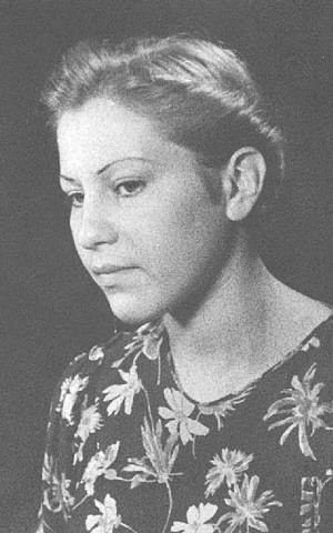 Marie Jalowicz in 1942, aged 20. (courtesy)