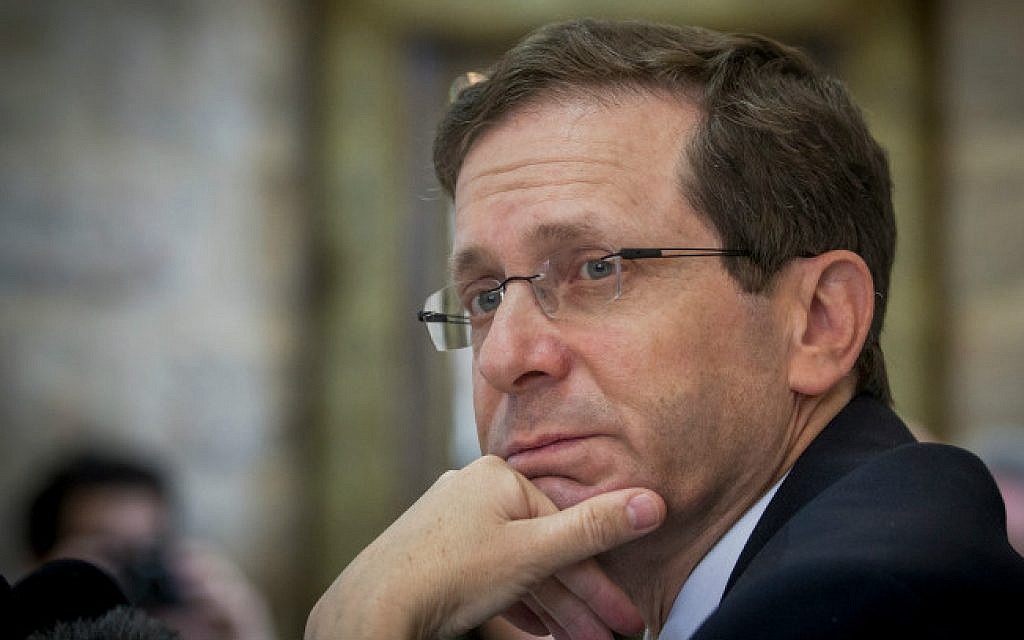 Zionist Union leader Isaac Herzog at the Mount Zion Hotel in Jerusalem on February 24, 2015 (Miriam Alster/ Flash 90)
