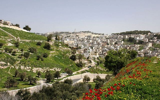 Silwan viewed from the Jerusalem Trail (Photo credit: Shmuel Bar-Am)