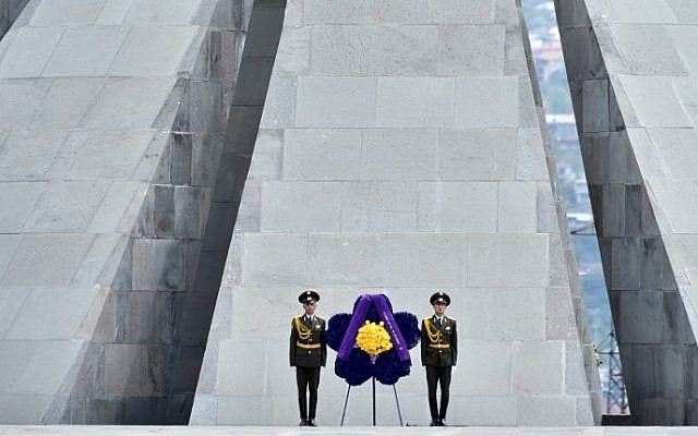 Soldiers stand guard in front of the Tsitsernakaberd Memorial in Yerevan, Armenia, during a commemoration ceremony for the 100th anniversary of the Armenian genocide, on April 24, 2015. (AFP/Kirill Kudryavtsev)