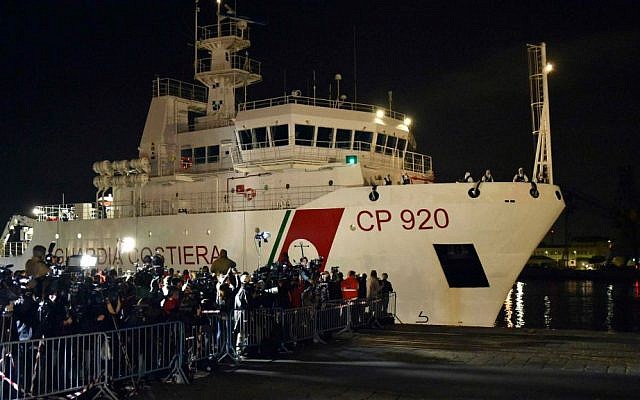 UN says 235,000 migrants ready to flee Libya for Italy | The Times of ...
