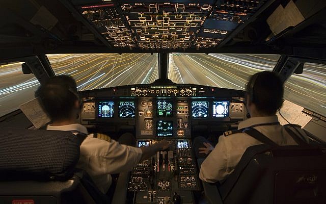 Illustrative: An Airbus A321 cockpit. (Ercan Karakas/GNU free/Wikipedia)