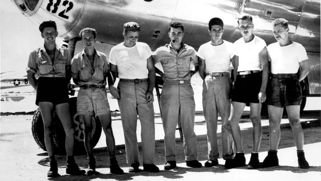 who was the co pilot of enola gay