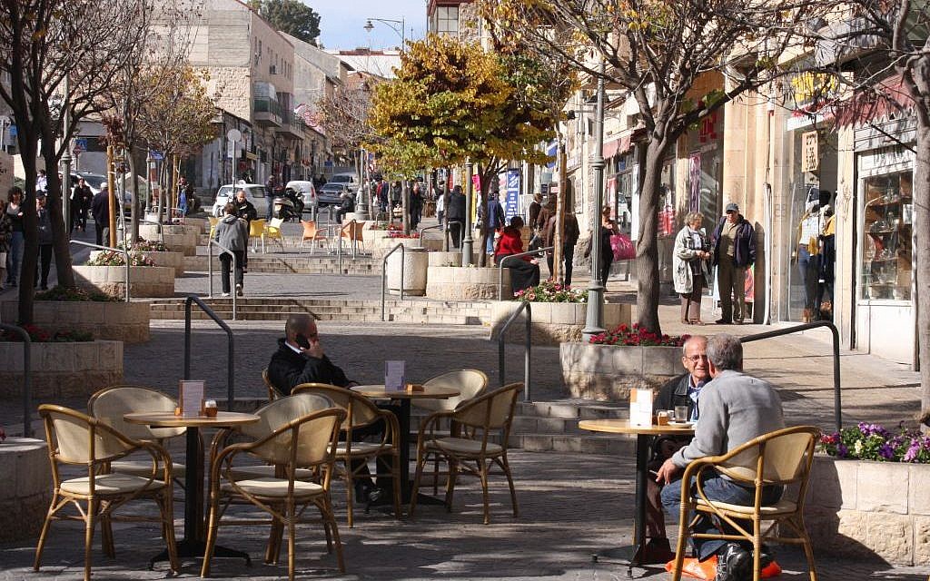 Street life on today's Agrippas Street (Photo credit: Shmuel Bar-Am)