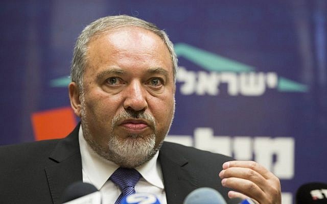 Israel Beytenu chairman Avigdor Liberman speaks during a party meeting at the Knesset,  June 15, 2015. (Yonatan Sindel/Flash90)