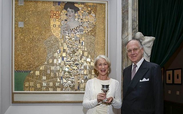 Academy Award winner Helen Mirren and World Jewish Congress President Ronald S. Lauder in front of the famous ‘Portrait of Adele Bloch-Bauer I,’ nicknamed ‘Woman in Gold’  in June 2015. (Shahar Azran)