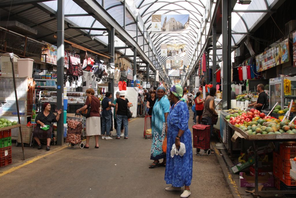 Ramle market (Shmuel Bar-Am)