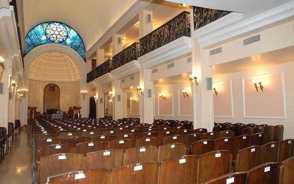 Interior of Istanbul's Bet Yisrael synagogue. (courtesy Turkish Jewish community)