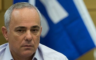 Energy Minister Yuval Steinitz attends a Likud faction meeting at the Knesset on July 27, 2015. (Yonatan Sindel/Flash90)