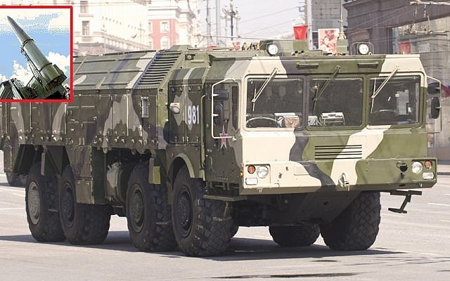 The Russian 9K720 Iskander missile system carrier. Inset: an Iskander missile in launch position. (CC BY-SA 3.0 Aleksey Toritsyn, www.defensetech.org/Wikipedia)