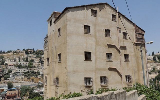 A building in the East Jerusalem neighborhood of Silwan that was taken over by Jews, who claim that it originally belonged to Jewish Yemenite immigrants (Peace Now)