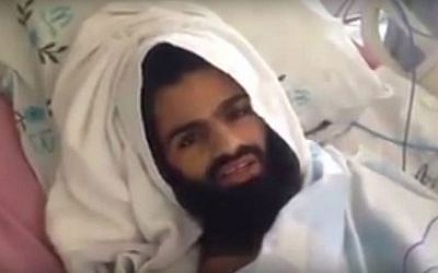 Palestinian terror suspect Mohammed Allaan addresses supporters from his Ashkelon hospital bed after he ended his 65-day hunger strike, in a video message released August 21, 2015. (screen capture: YouTube)
