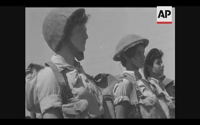 Israeli soldiers train in a 1958 newsreel marking the first 10 years of Israel's statehood (Screenshot of newsreel footage from YouTube)