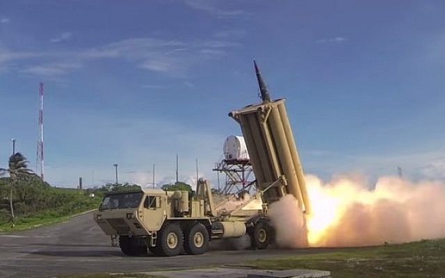 A US THAAD interceptor defense system during a test launch. (YouTube screen grab. Used in accordance with Clause 27a of the Copyright Law)
