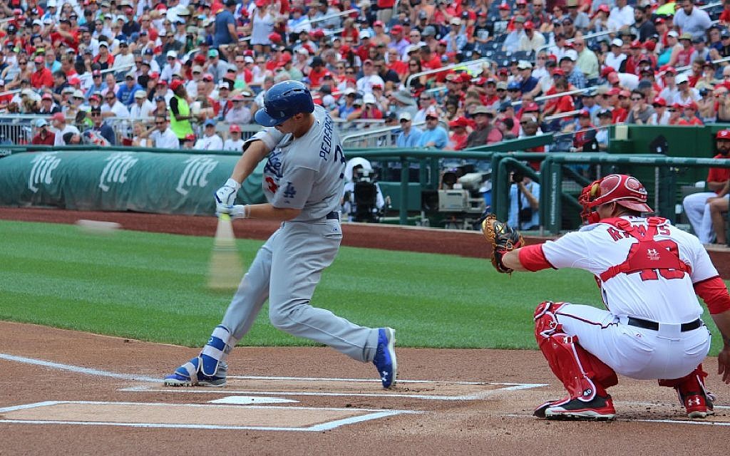 Joc Pederson's brother Champ brings out best in Albert Pujols 