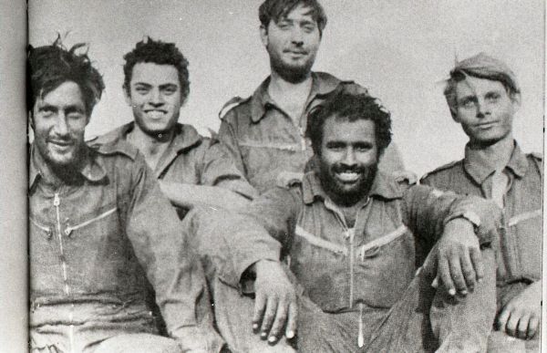 Avigdor Kahalani (bearded) and his crew in 1973 (Courtesy: IDF)