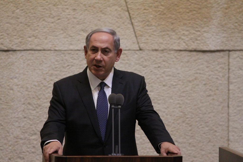 Prime Minister Benjamin Netanyahu addresses the Knesset on Tuesday, October 13, 2015 (Knesset spokesperson)