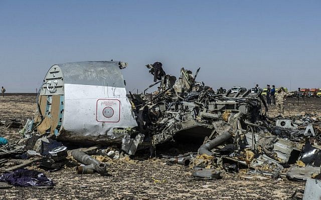 File: Debris of the A321 Russian airliner lie on the ground a day after the plane crashed in Wadi al-Zolomat, a mountainous area in Egypt's Sinai Peninsula, on November 1, 2015 (Khaled Desouki/AFP)