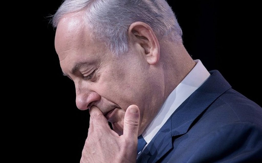 Prime Minister Benjamin Netanyahu addresses the Jewish Federations of North America's 2015 General Assembly November 10, 2015 in Washington, DC. (AFP PHOTO/BRENDAN SMIALOWSKI)