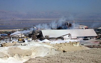 The Dead Sea Works viewed from an overlook. (Shmuel Bar-Am)
