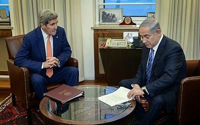 Prime Minister Benjamin Netanyahu with US Secretary of State John Kerry in Jerusalem, November 24, 2015. (Matty Stern/US Embassy Tel Aviv)