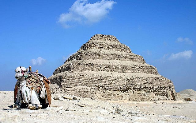 The Step Pyramid at Saqqara (Wikimedia Commons, CC BY-SA 3.0, Charlesjsharp)