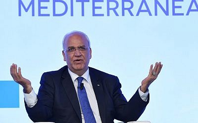 PLO Secretary-General Saeb Erekat delivers a speech during the Mediterranean Dialogues (MED), a three-day conference on security in the Mediterranean region, on December 11, 2015 in Rome. (AFP PHOTO/ALBERTO PIZZOLI)