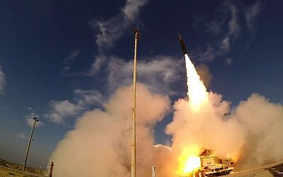 Illustrative: The Arrow 3 missile is launched from Palmachim air base in central Israel on December 10, 2015. (Defense Ministry)