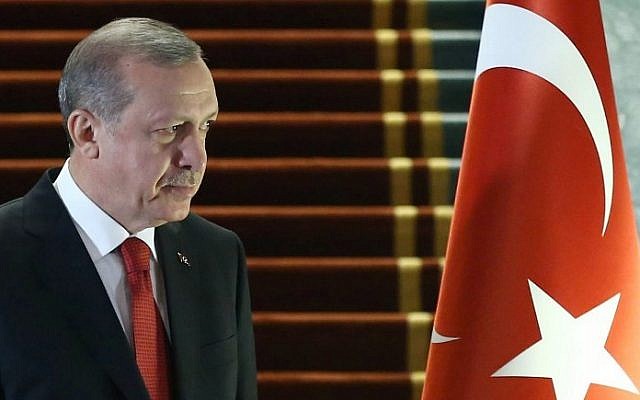 Turkish President Recep Tayyip Erdogan at an official ceremony in the Presidential Complex in Ankara, on December 24, 2015. (AFP/Adem Altan)