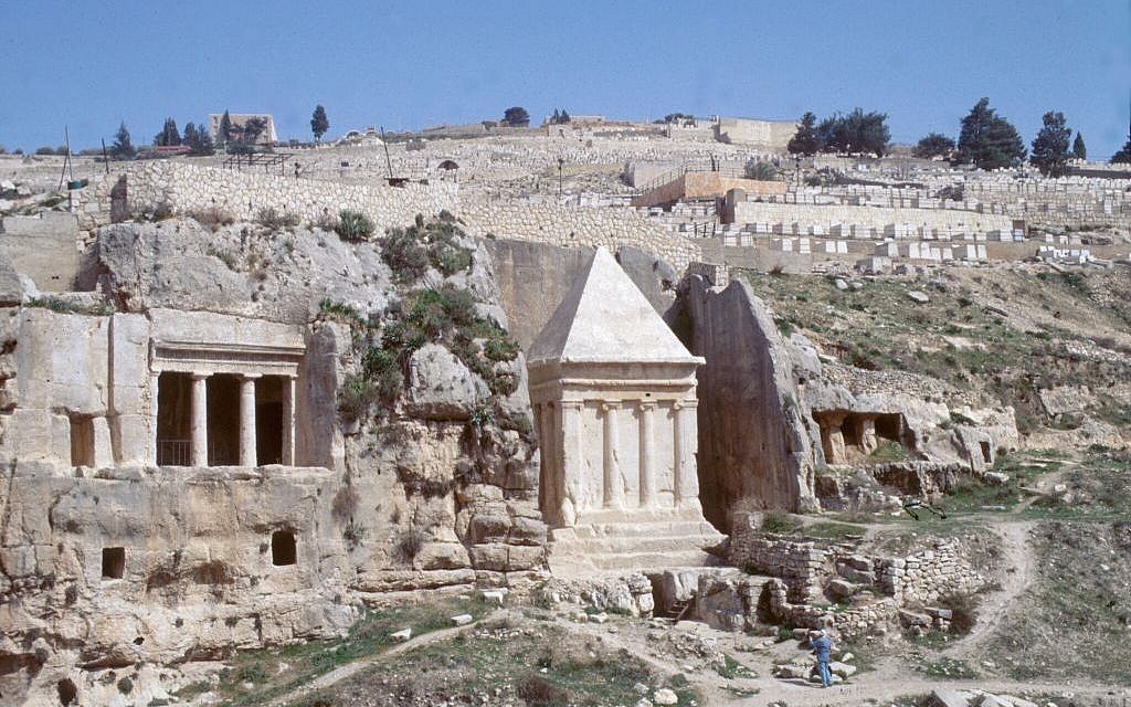 Zechariah's Tomb, with the Hezir complex to the left, Kidron Valley, Jerusalem (Shmuel Bar-Am)