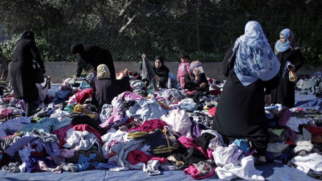 Secondhand clothes from Israel popular at Gaza flea market